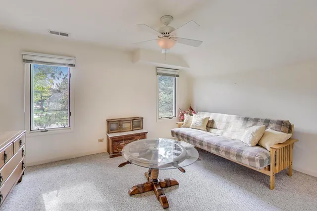 $705,000 | 336 Rivershire Court, Lincolnshire, IL 60069