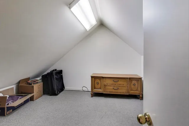 $705,000 | 336 Rivershire Court, Lincolnshire, IL 60069