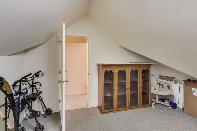 $705,000 | 336 Rivershire Court, Lincolnshire, IL 60069