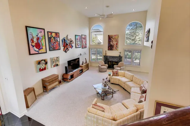 a view of a workspace with furniture