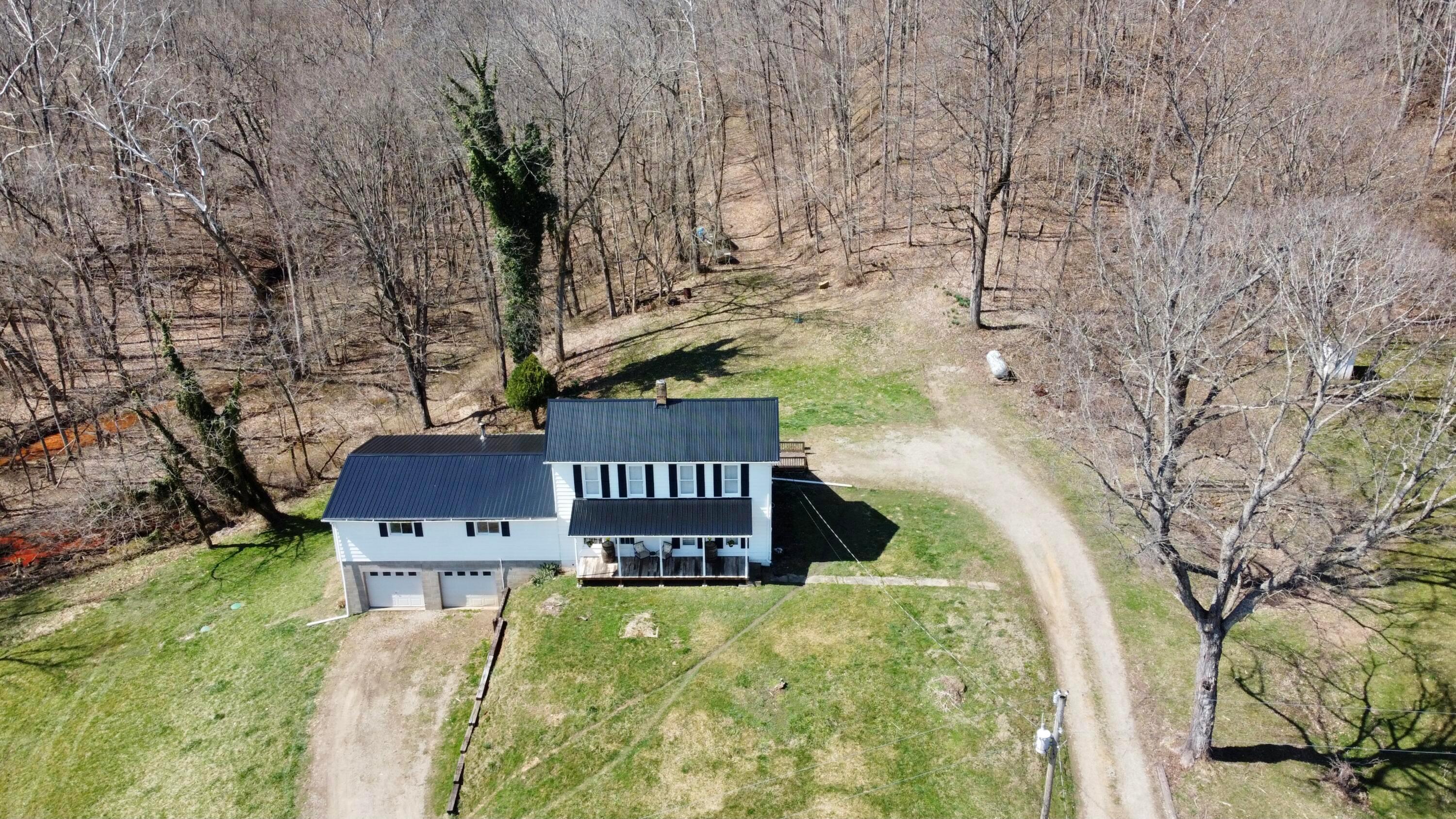 9865 Old River Road Blue Rock, OH 43720 - Photo 40 of 41 49B5C17A-424F-4F74-A9E5-EB00B4D37DFC