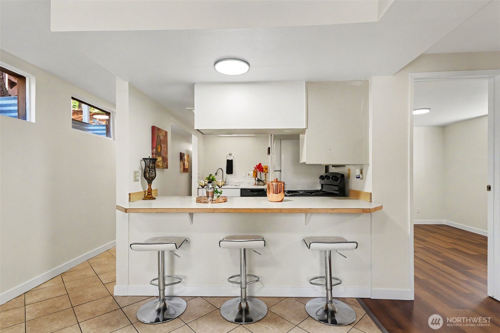 2618 Northeast 9th Street Renton, WA 98056 - Photo 21 of 27 Gallery Image 21