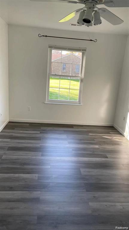 24395 Surfside Road Novi, MI 48374 - Photo 19 of 23