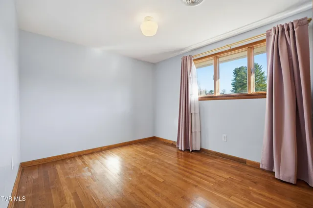 $225,000 | 6212 Hurricane Road, Wise, VA 24293