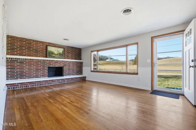 $225,000 | 6212 Hurricane Road, Wise, VA 24293