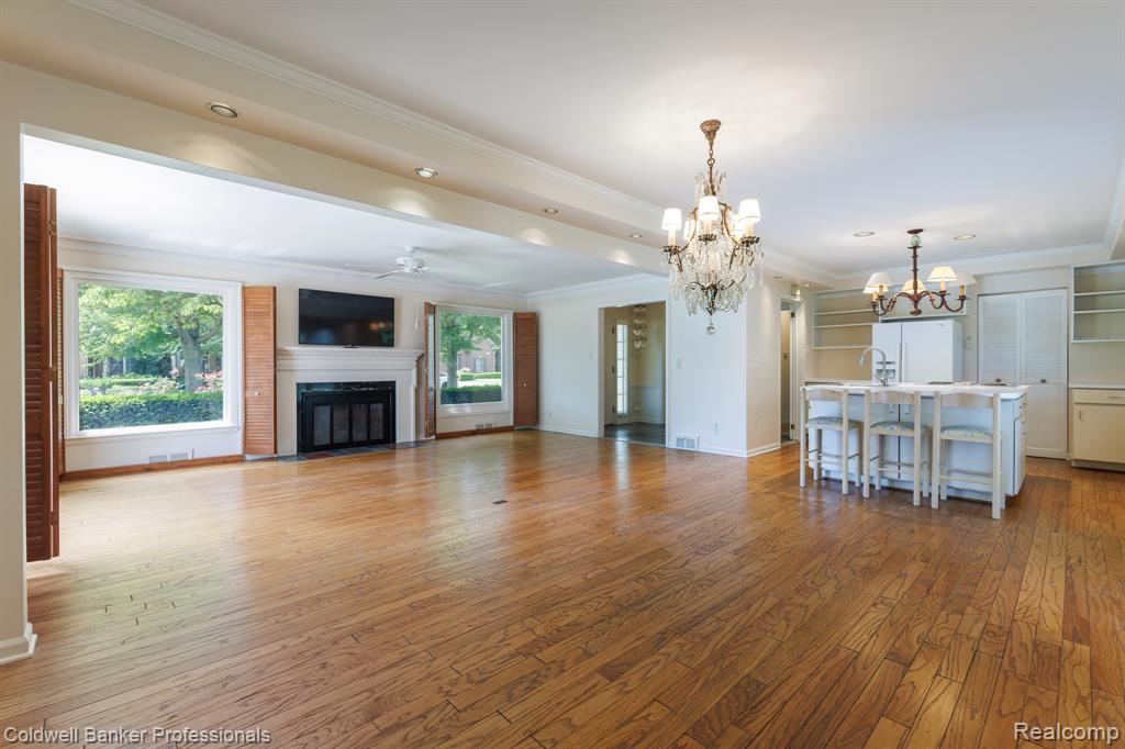 1018 Harvard Road Grosse Pointe, MI 48230 - Photo 10 of 40