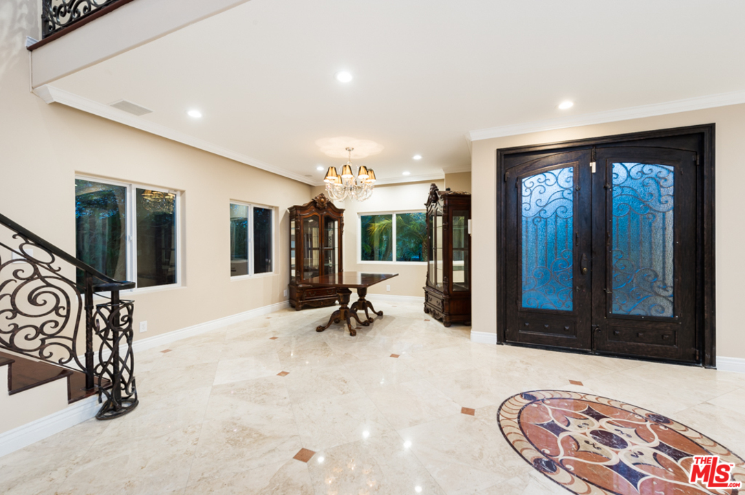 3975 Alla Road Los Angeles, CA 90066 - Photo 6 of 23 Gallery Image 6