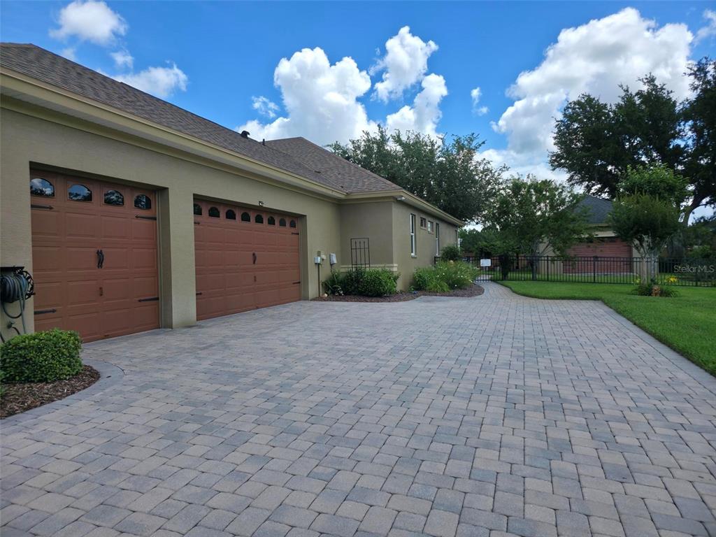 5629 Hillside Landings Road Lakeland, FL 33810 - Photo 5 of 40