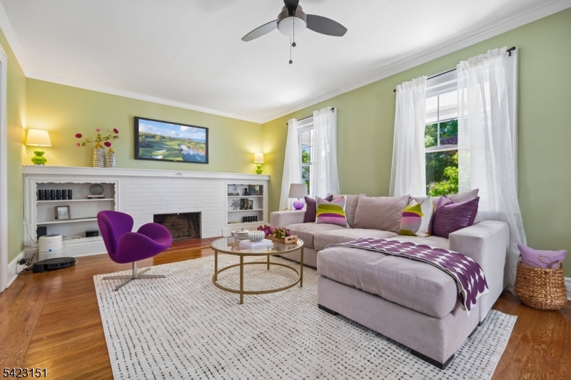 28 Rutgers Street Maplewood, NJ 07040 - Photo 5 of 44