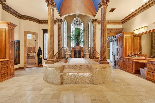 $7,500,000 | 9553 Bella Terra Drive, Fort Worth, TX 76126