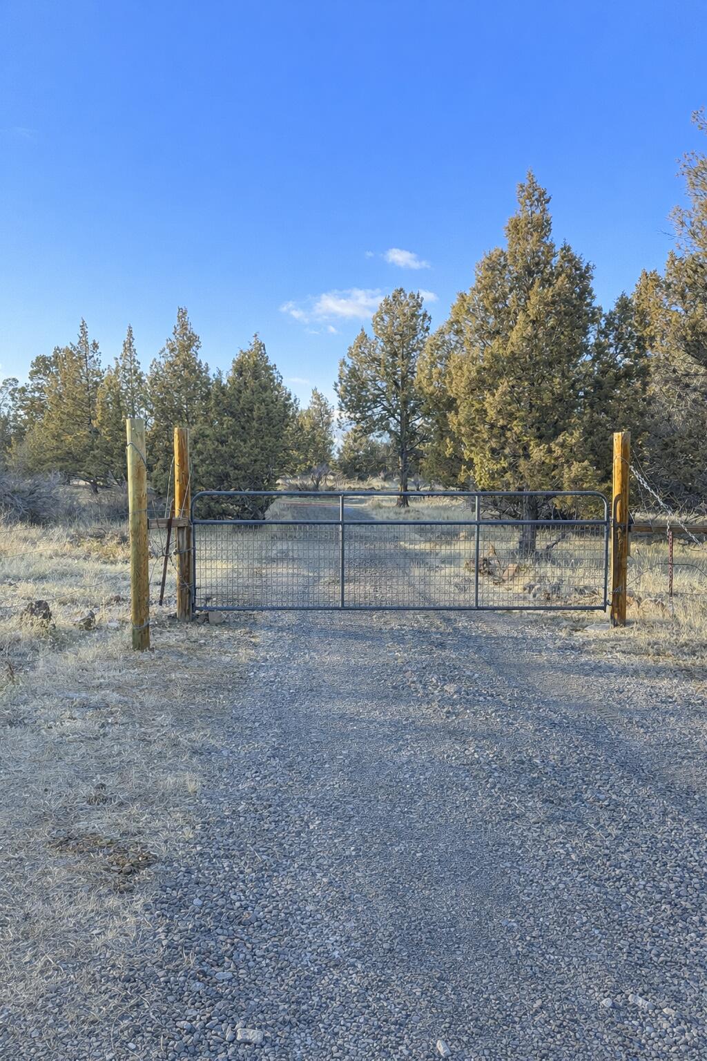 7121 Southwest Forest Park Road Culver, OR 97734 - Photo 12 of 14 ChatGPT Image Jan 16, 2026, 04_24_21 PM
