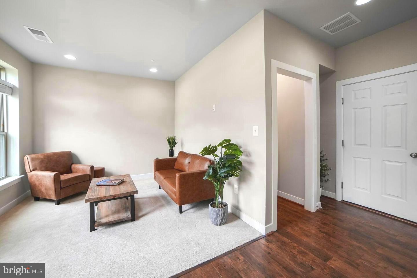 14247 Travilah Road Rockville, MD 20850 - Photo 6 of 100 1st Level Flex Space