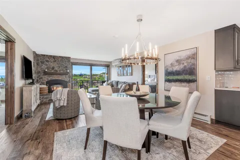 $2,400,000 | 2420 Ski Trail Lane, Unit 308, Steamboat Springs, CO 80487