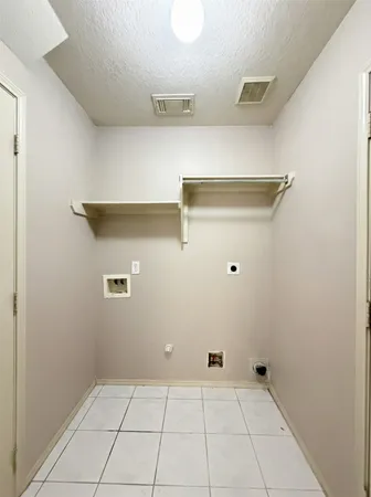 $2,050 | 10307 Sugarbridge Trail, Sugar Land, TX 77498