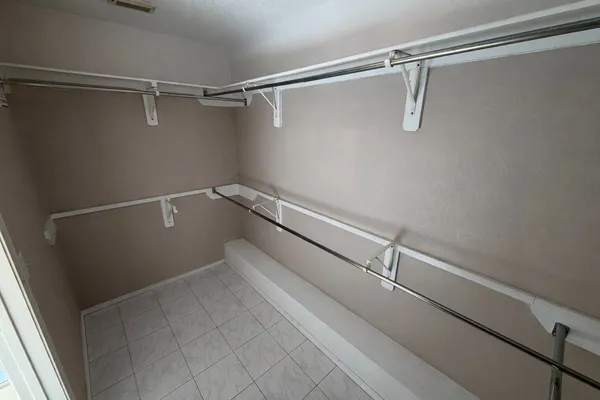 $2,050 | 10307 Sugarbridge Trail, Sugar Land, TX 77498