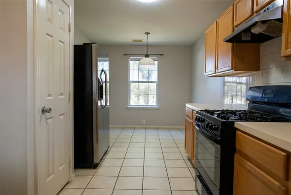 $2,050 | 10307 Sugarbridge Trail, Sugar Land, TX 77498