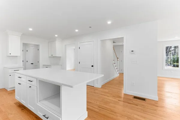 $819,999 | 123 Center Street, Raynham, MA 02767