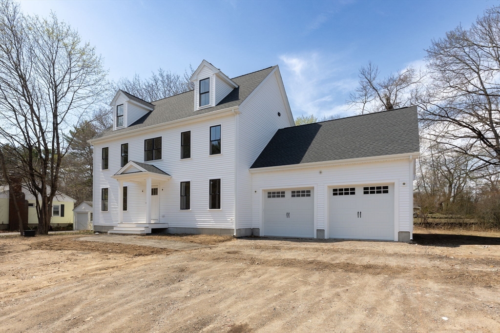 123 Center Street Raynham, MA 02767 - Photo 2 of 41