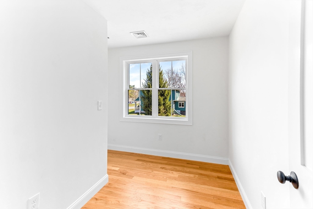 123 Center Street Raynham, MA 02767 - Photo 25 of 41