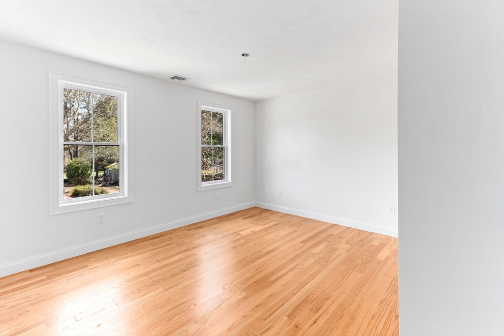 123 Center Street Raynham, MA 02767 - Photo 26 of 41