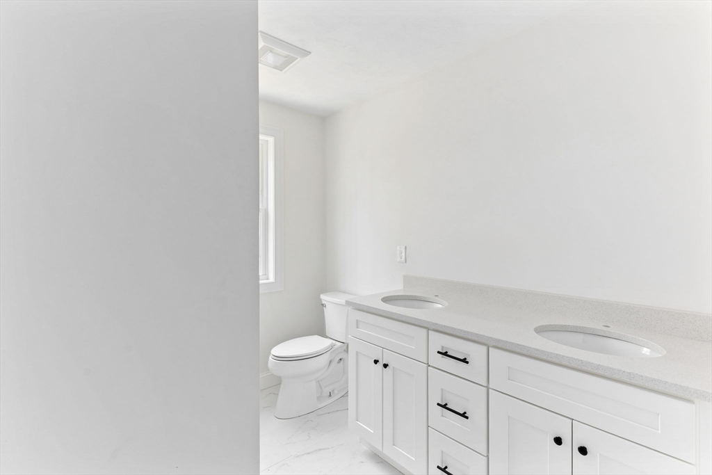 123 Center Street Raynham, MA 02767 - Photo 34 of 41