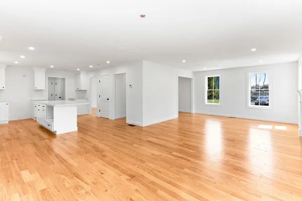 $819,999 | 123 Center Street, Raynham, MA 02767