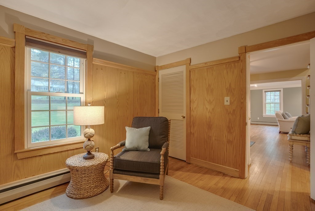 141 Perkins Row Topsfield, MA 01983 - Photo 20 of 37