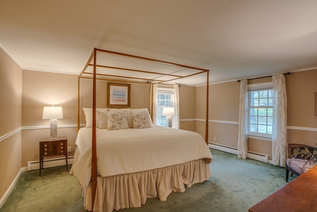 141 Perkins Row Topsfield, MA 01983 - Photo 23 of 37