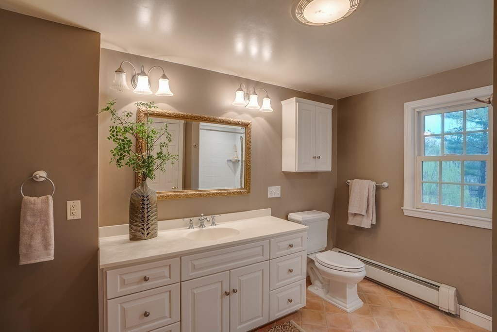 141 Perkins Row Topsfield, MA 01983 - Photo 28 of 37