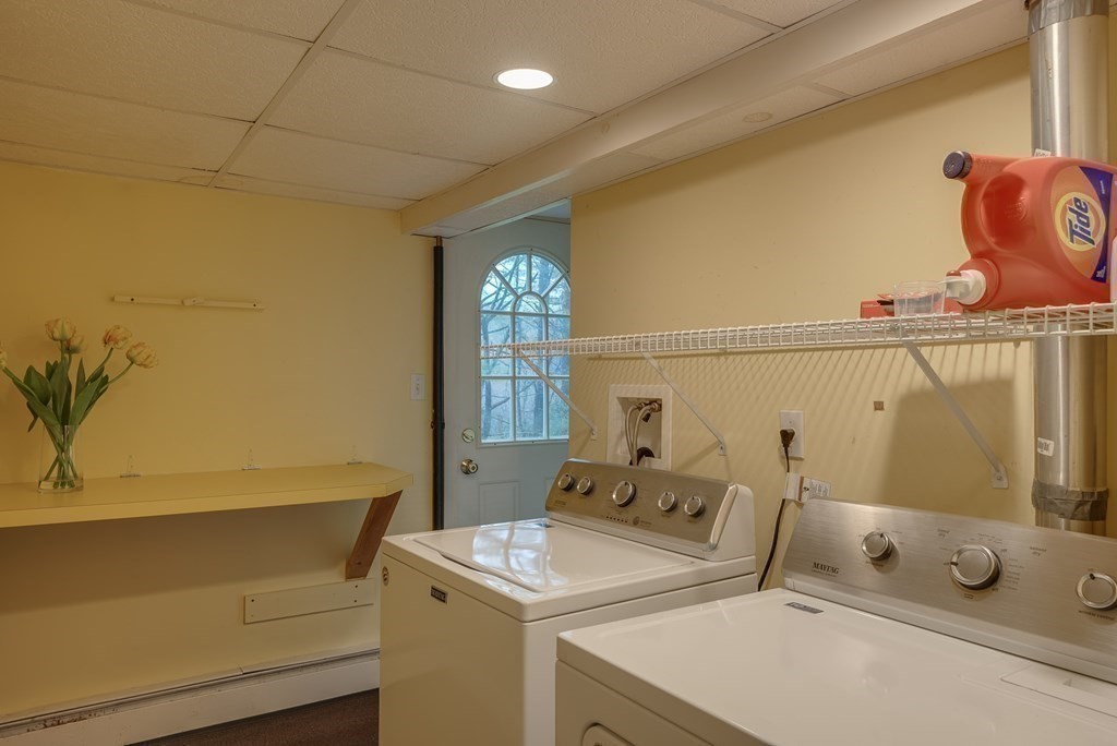 141 Perkins Row Topsfield, MA 01983 - Photo 35 of 37