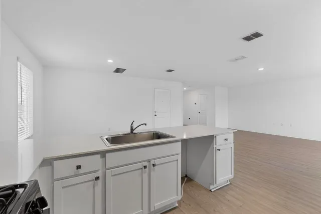 $2,275 | 2021 Willkomen Way, Pflugerville, TX 78660