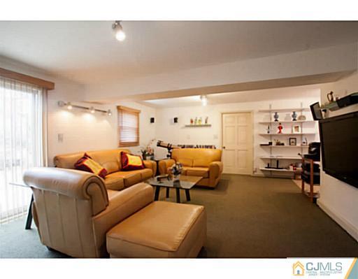 5 Rieder Road Edison, NJ 08817 - Photo 12 of 16 Gallery Image 12