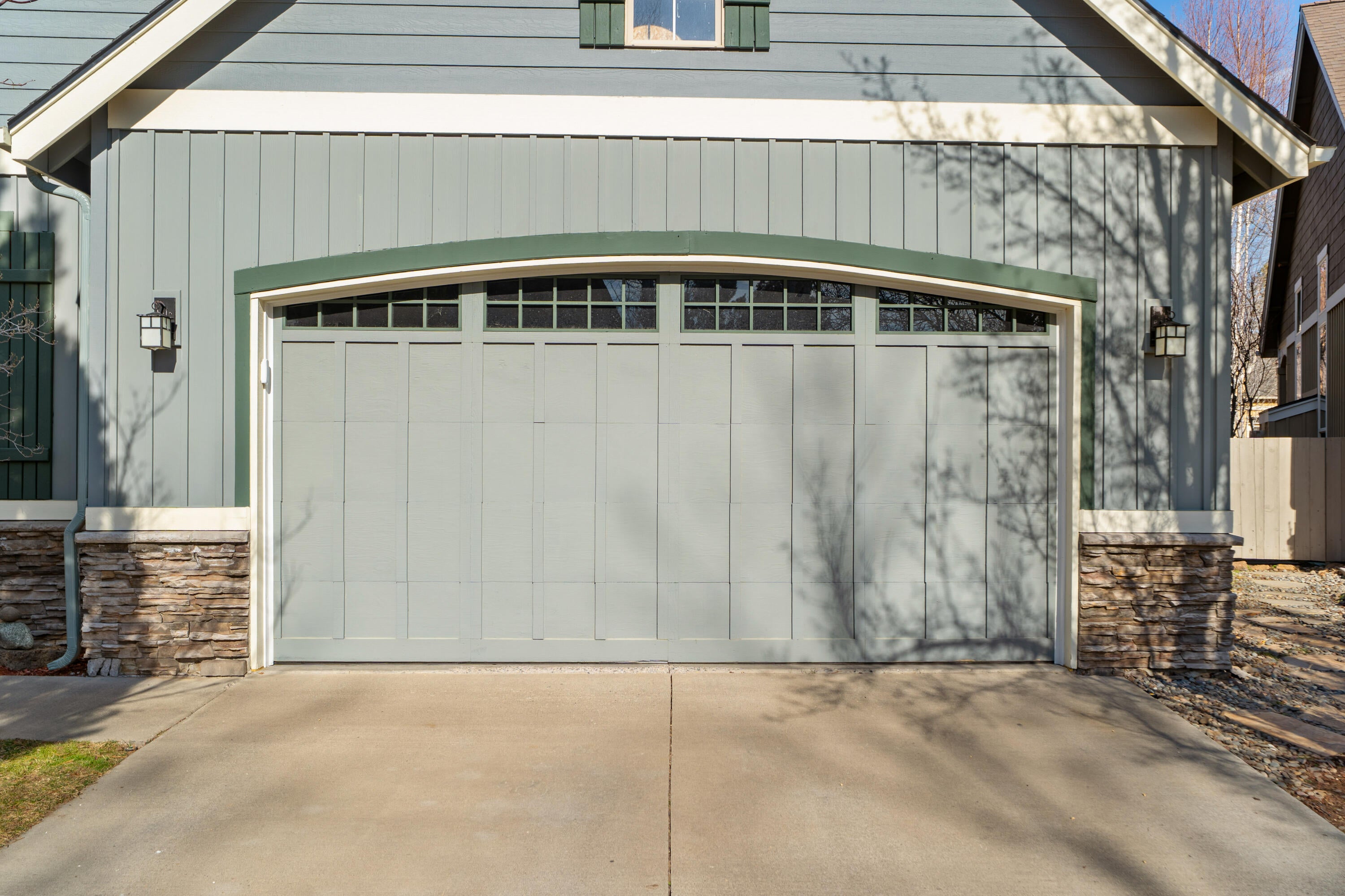 19525 Sugar Mill Loop Bend, OR 97702 - Photo 41 of 55 36-Exterior