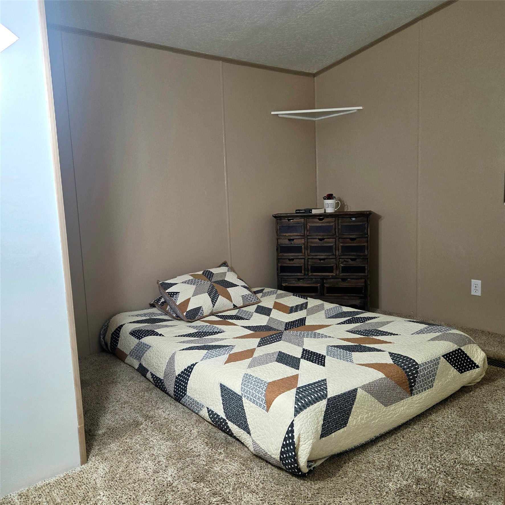 1000 Riverside Drive Superior, MT 59872 - Photo 10 of 28 Gallery Image 10