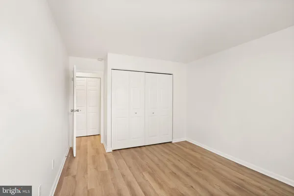 $2,250 | 2042 Royal Fern Court, Unit 1B, Reston, VA 20191