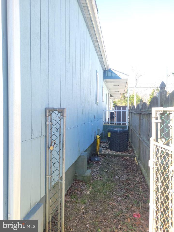 252 Poplar Road Millville, NJ 08332 - Photo 4 of 37