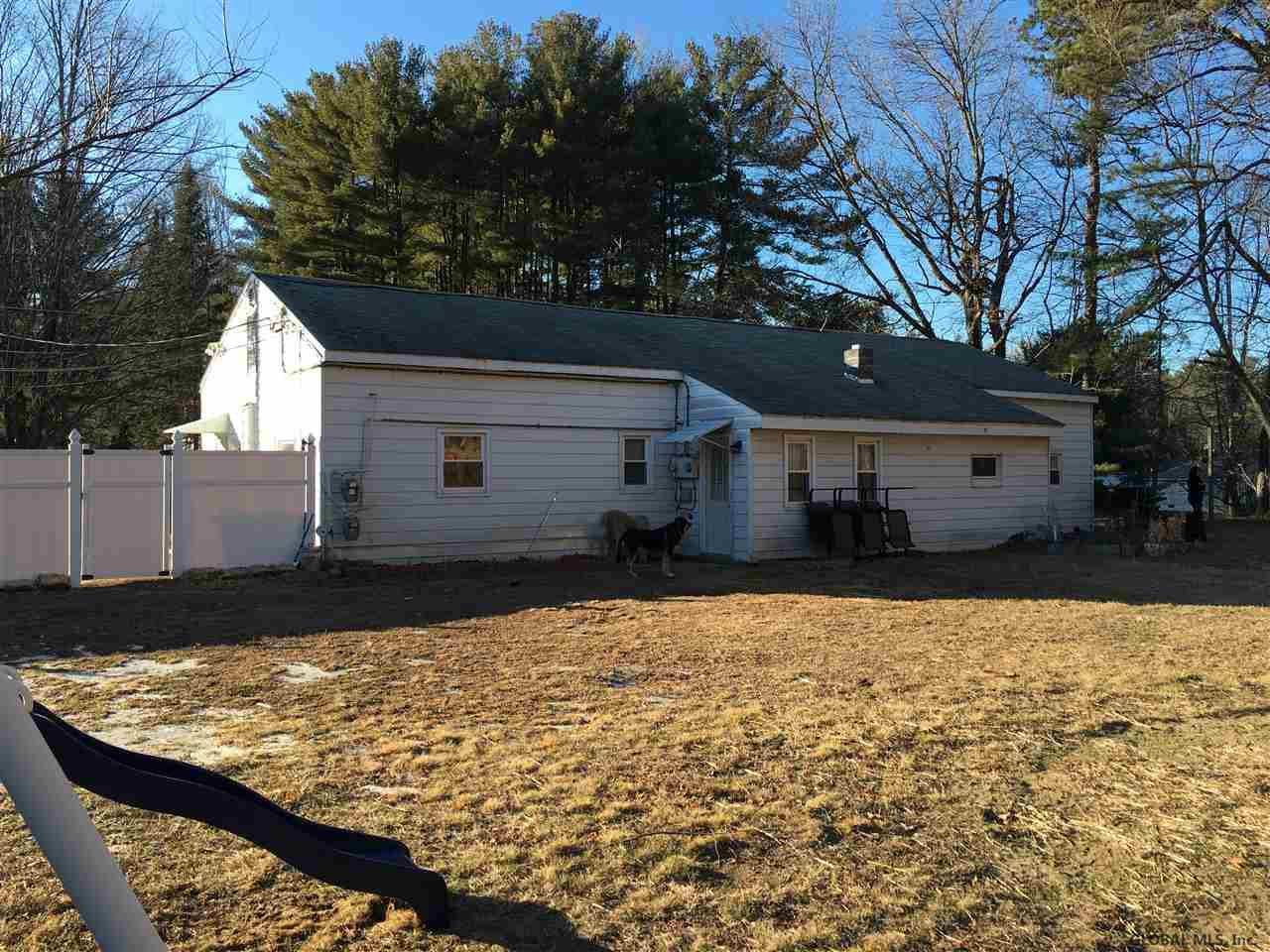 1095-1093 Shave Road Schenectady, NY 12303 - Photo 3 of 14 Photo 3