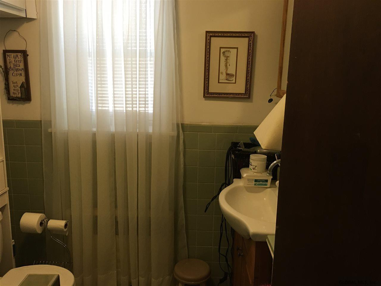 1095-1093 Shave Road Schenectady, NY 12303 - Photo 8 of 14 Photo 8