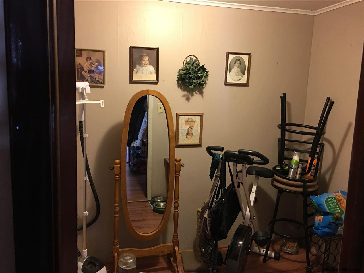 1095-1093 Shave Road Schenectady, NY 12303 - Photo 10 of 14 Photo 10
