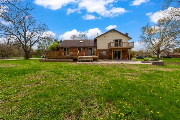 $430,000 | 15878 East Old Orchard Road, Bloomington, IL 61705