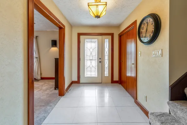 $430,000 | 15878 East Old Orchard Road, Bloomington, IL 61705