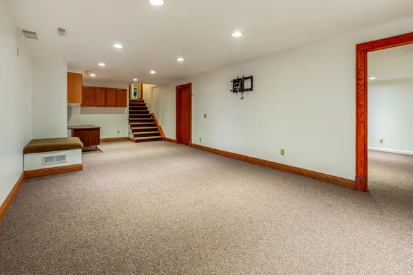 $430,000 | 15878 East Old Orchard Road, Bloomington, IL 61705