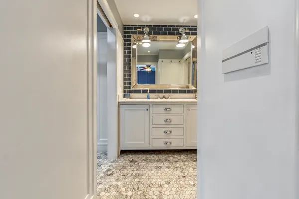 $430,000 | 15878 East Old Orchard Road, Bloomington, IL 61705