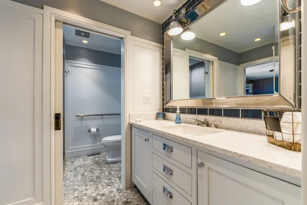 $430,000 | 15878 East Old Orchard Road, Bloomington, IL 61705