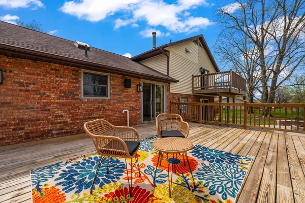 $430,000 | 15878 East Old Orchard Road, Bloomington, IL 61705