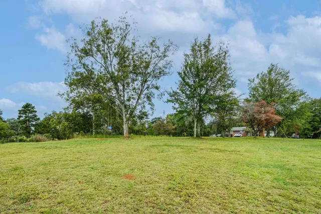 $339,900 | 519 New Cut Meadows Road, Inman, SC 29349