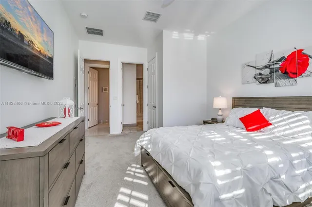 $959,000 | 11825 Kalmar Circle North, Parkland, FL 33076