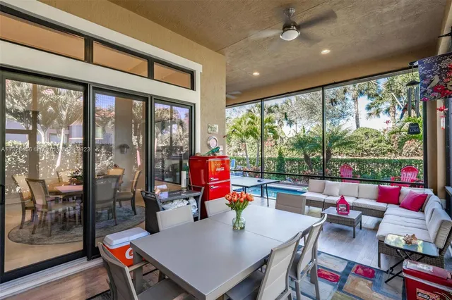 $959,000 | 11825 Kalmar Circle North, Parkland, FL 33076