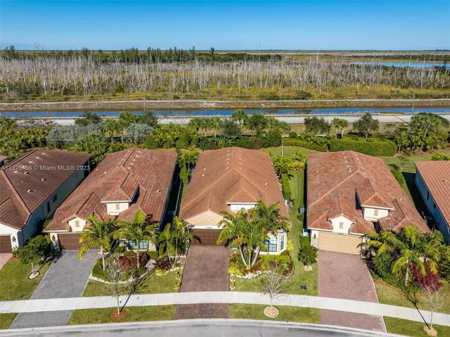 $959,000 | 11825 Kalmar Circle North, Parkland, FL 33076