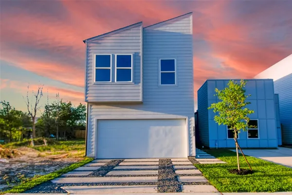 $2,249 | 2832 Mansfield Street, Houston, TX 77091